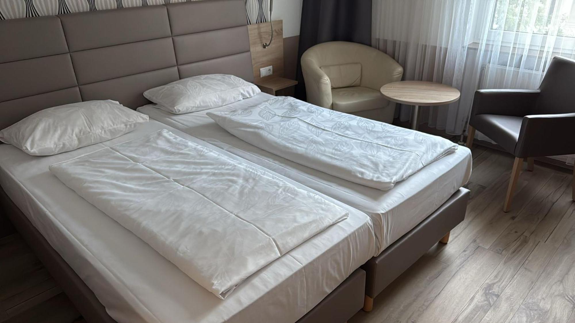 Hotel Erlenstegen Nuremberg Ngoại thất bức ảnh