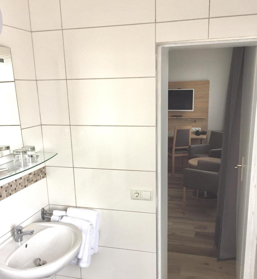 Hotel Erlenstegen Nuremberg Ngoại thất bức ảnh